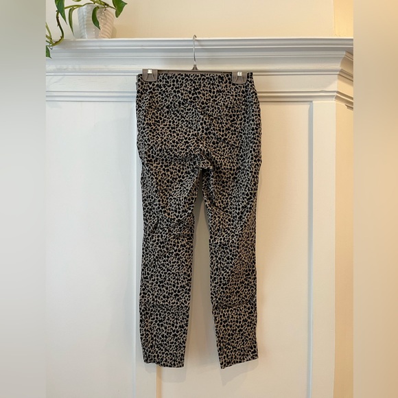 Leopard pants, a new day, size 2 - Picture 2 of 4